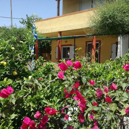 Relaxing Beautiful Holiday Home Lávrion Dış mekan fotoğraf