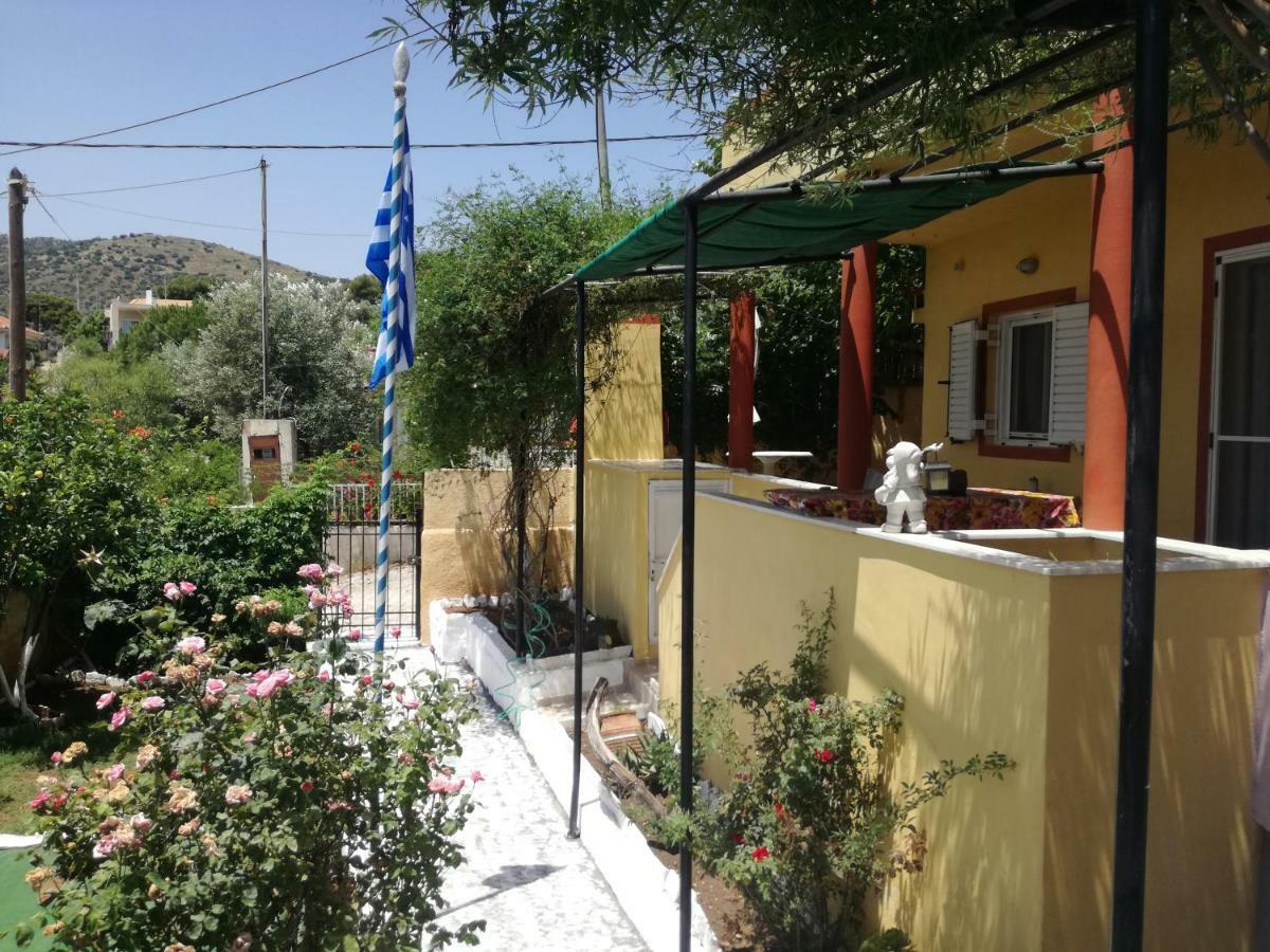 Relaxing Beautiful Holiday Home Lávrion Dış mekan fotoğraf